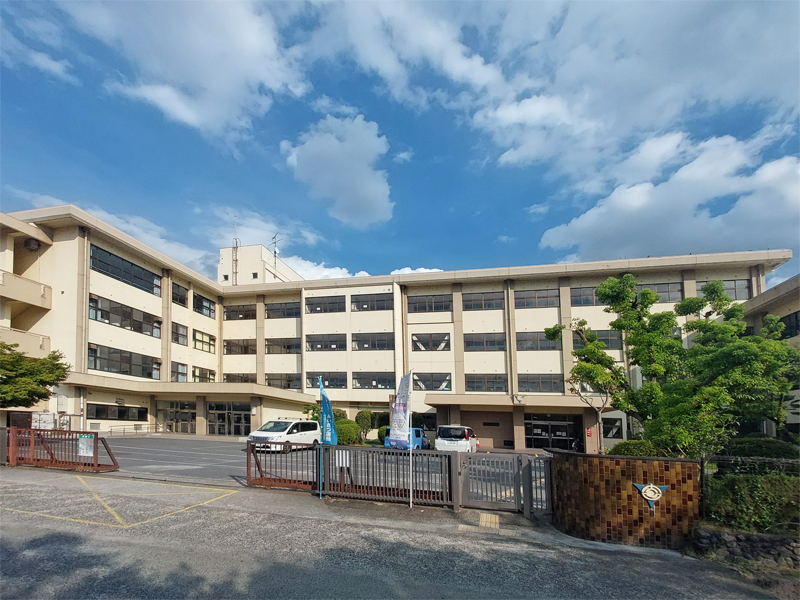 守山市立吉身小学校 徒歩16分(1,210m)
